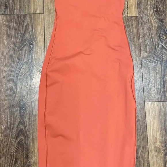 Lululemon athletica picnic play Rust Bodycon Dress - Picture 2 of 4